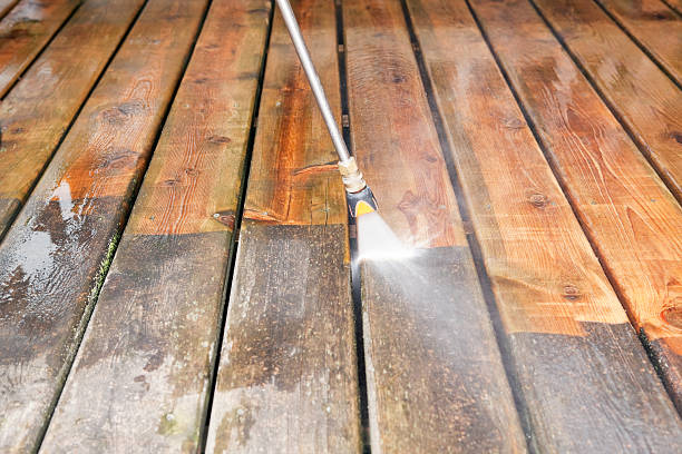 Best Pressure Washing Contractors  in Saticoy, CA